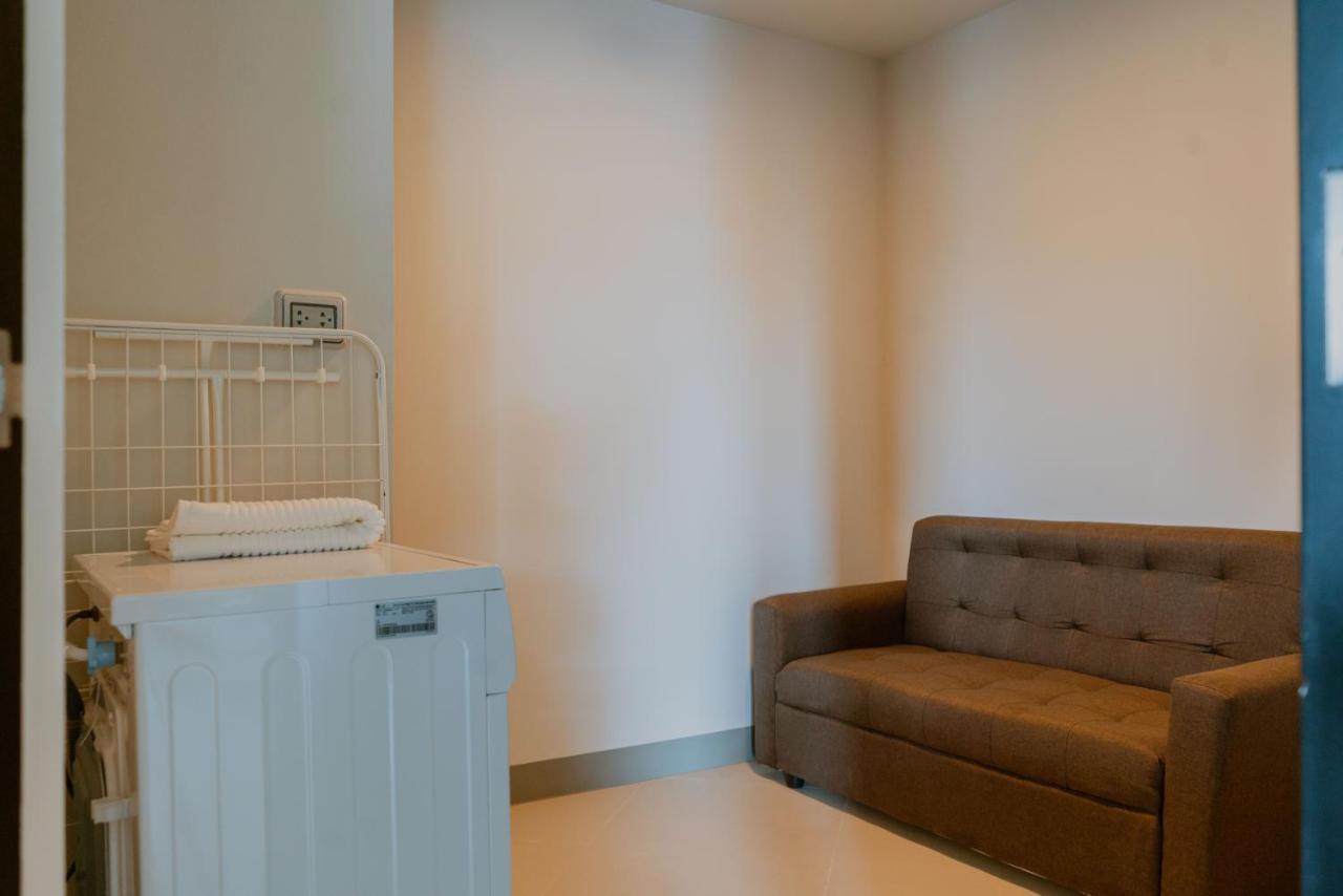 Uptown Parksuites Apartments Tower 2 Bgc By Ph Staycation 마닐라 외부 사진