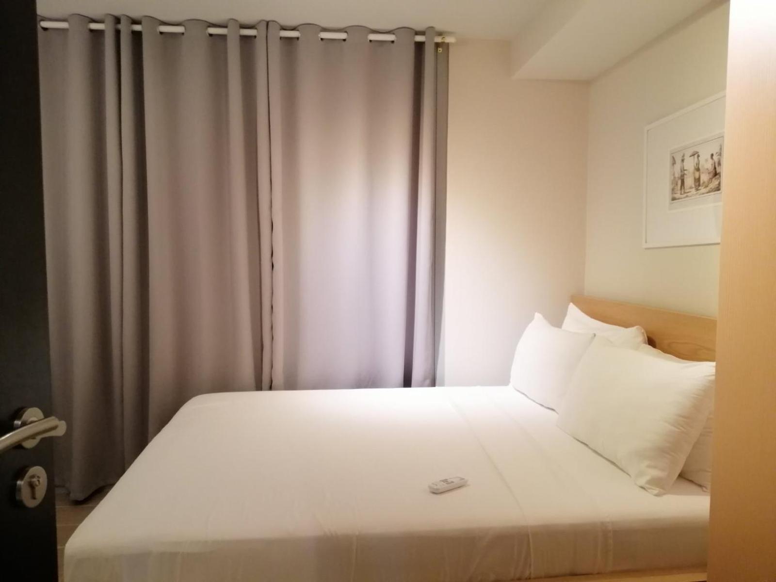 Uptown Parksuites Apartments Tower 2 Bgc By Ph Staycation 마닐라 외부 사진