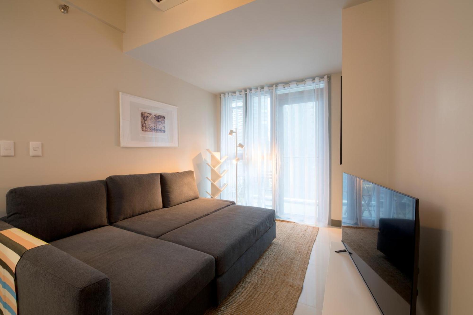 Uptown Parksuites Apartments Tower 2 Bgc By Ph Staycation 마닐라 외부 사진