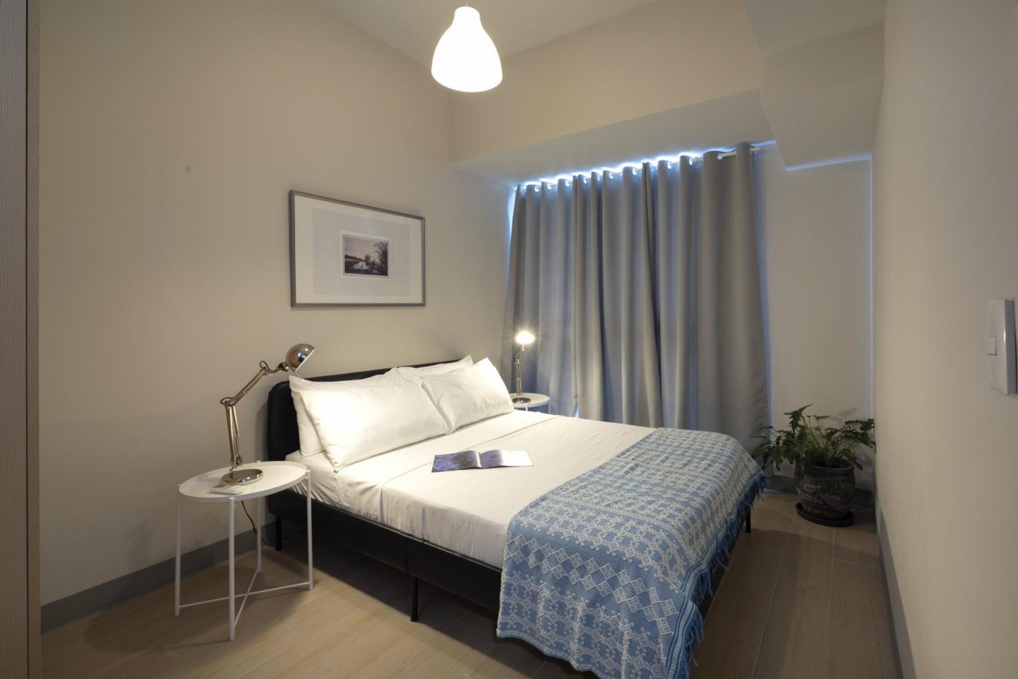 Uptown Parksuites Apartments Tower 2 Bgc By Ph Staycation 마닐라 외부 사진